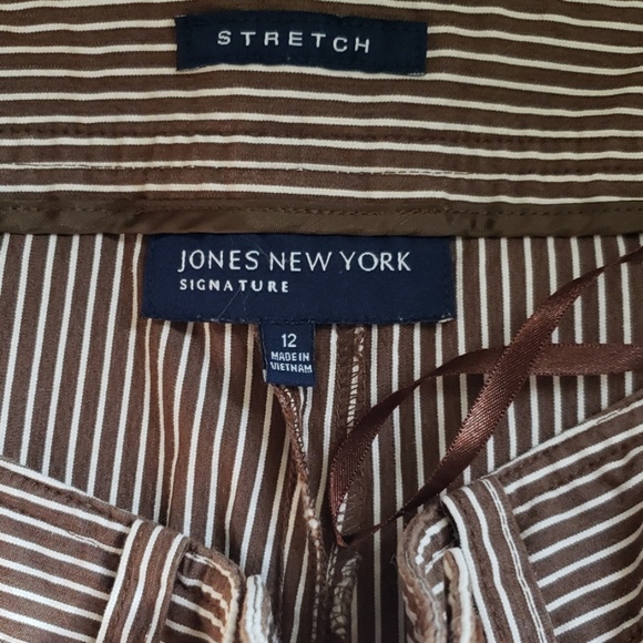 Pin striped slacks - Picture 3 of 3